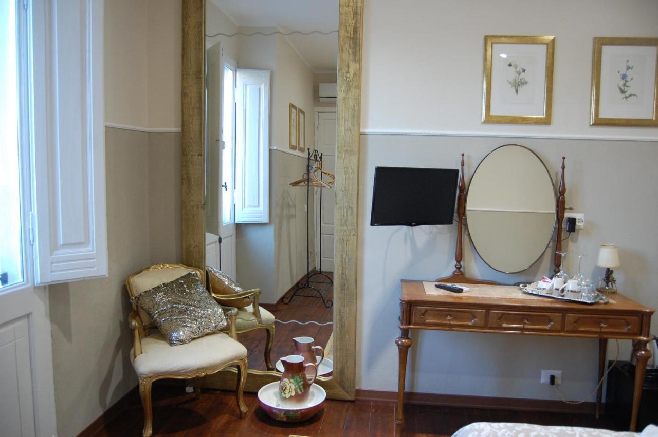 Hotel Casa Satta 1925 à Olbia Extérieur photo