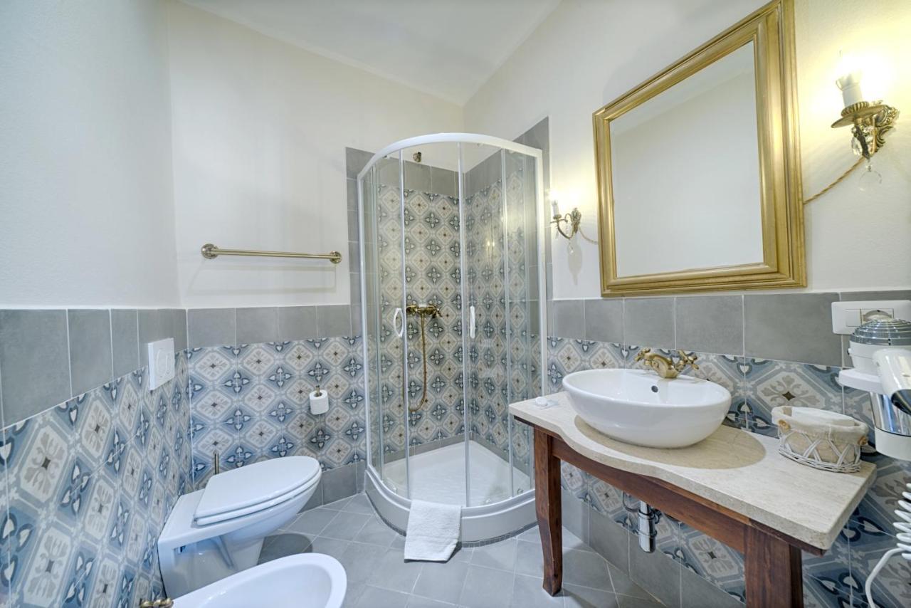 Hotel Casa Satta 1925 à Olbia Extérieur photo