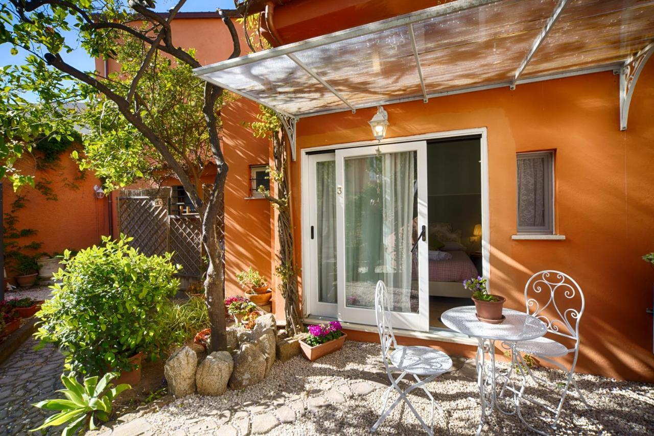 Hotel Casa Satta 1925 à Olbia Extérieur photo